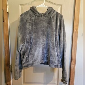 Hollister Faux Fur Large Gray Super Soft Pullover Sweater